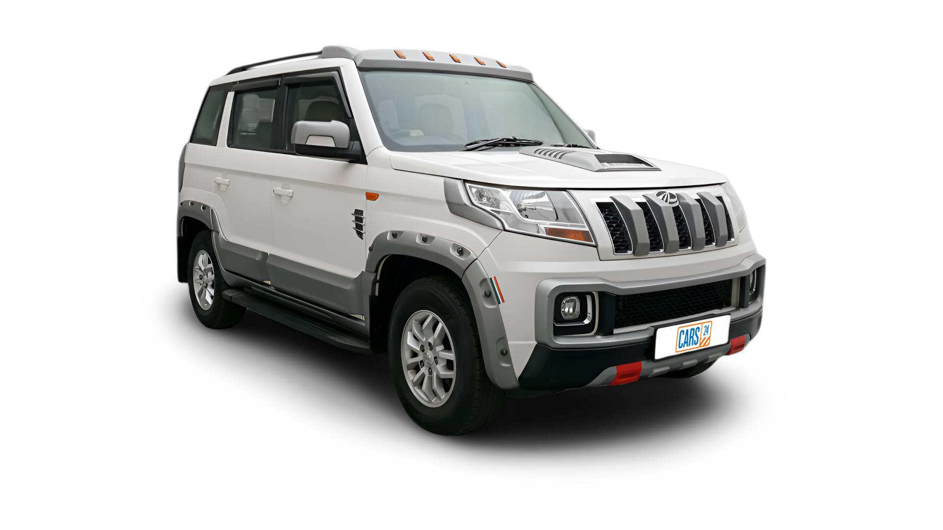 Mahindra TUV300-img